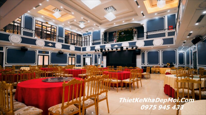 Hình ảnh nhà hàng sang trọng 3 tầng bên trong 