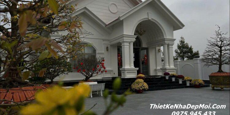 Báo giá thi công nhà mái ngói đỏ đẹp 1 tầng tân cổ điển năm 2025 - 2026